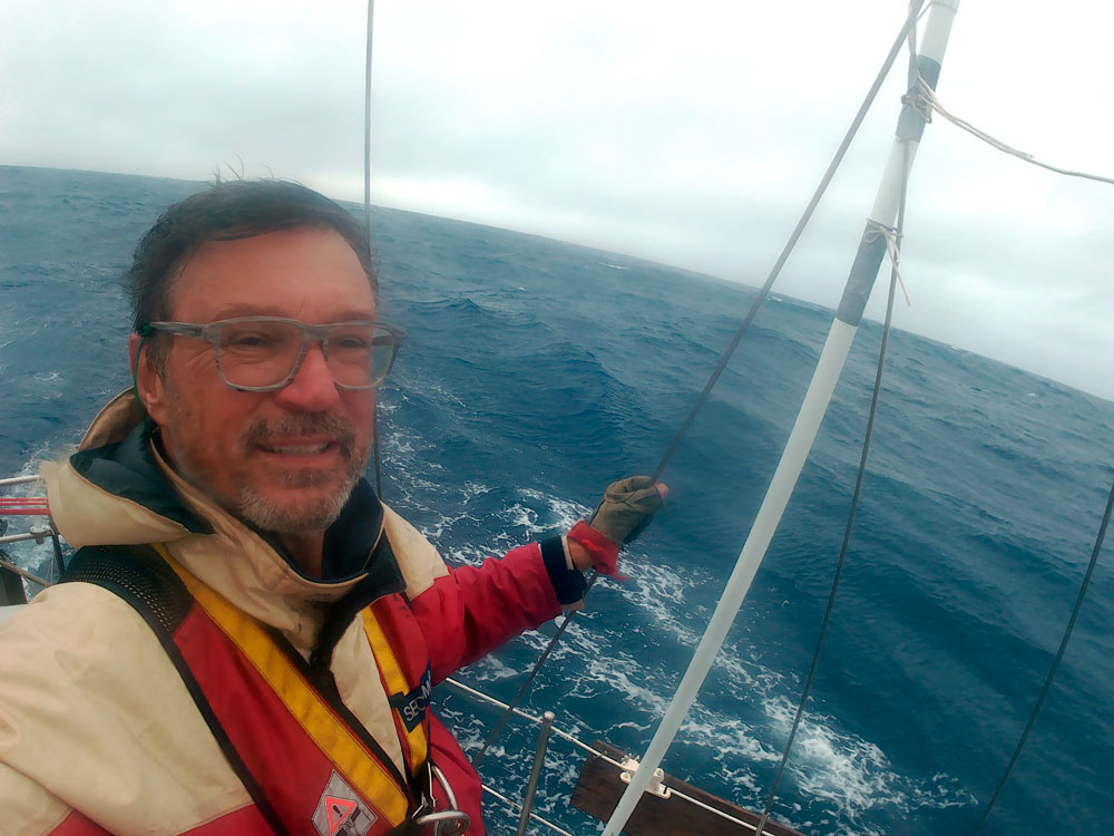 Andrés Bruzzone - Cruzando o Atlântico Andrés Bruzzone - Cruzando o Atlântico